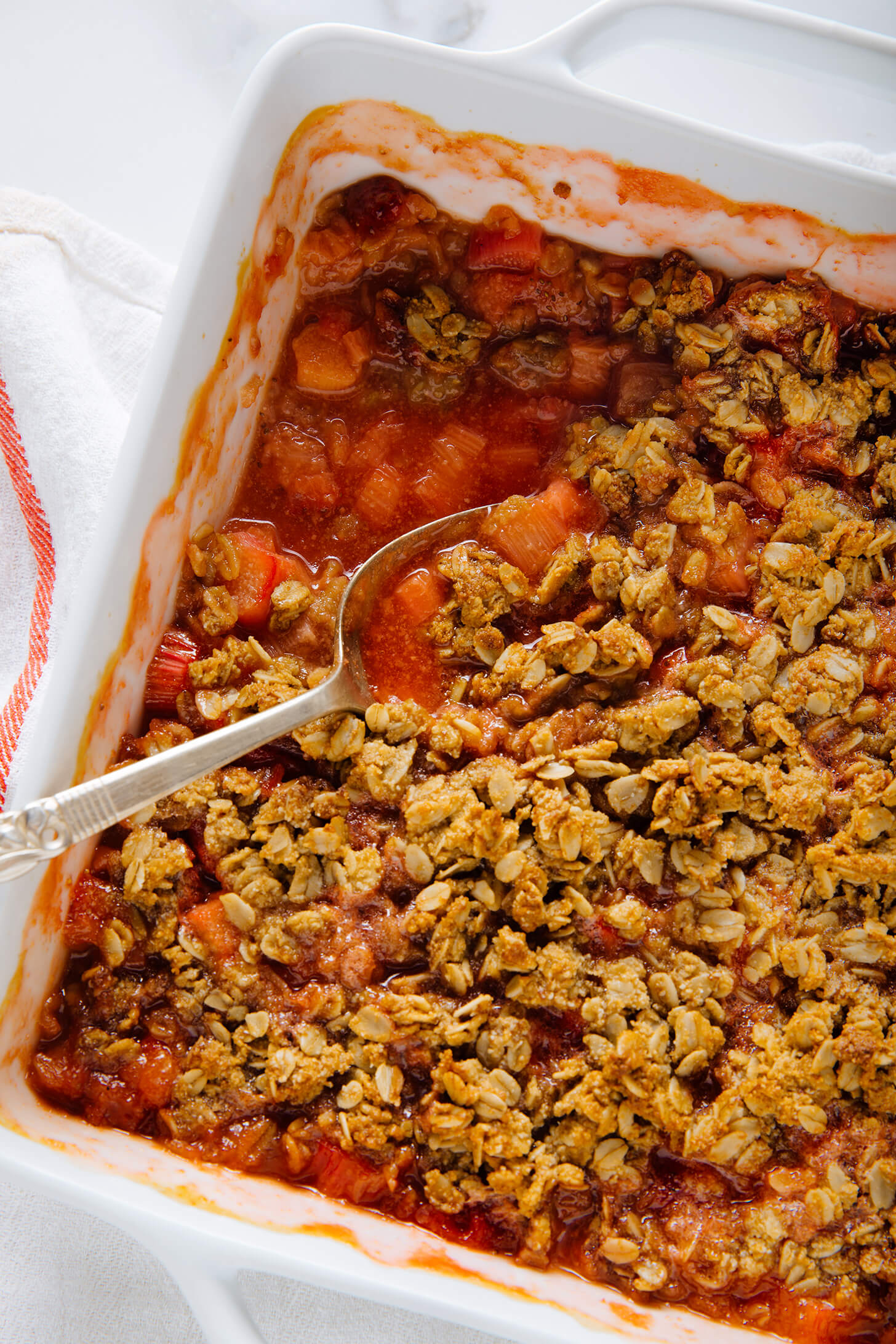baked strawberry rhubarb crisp