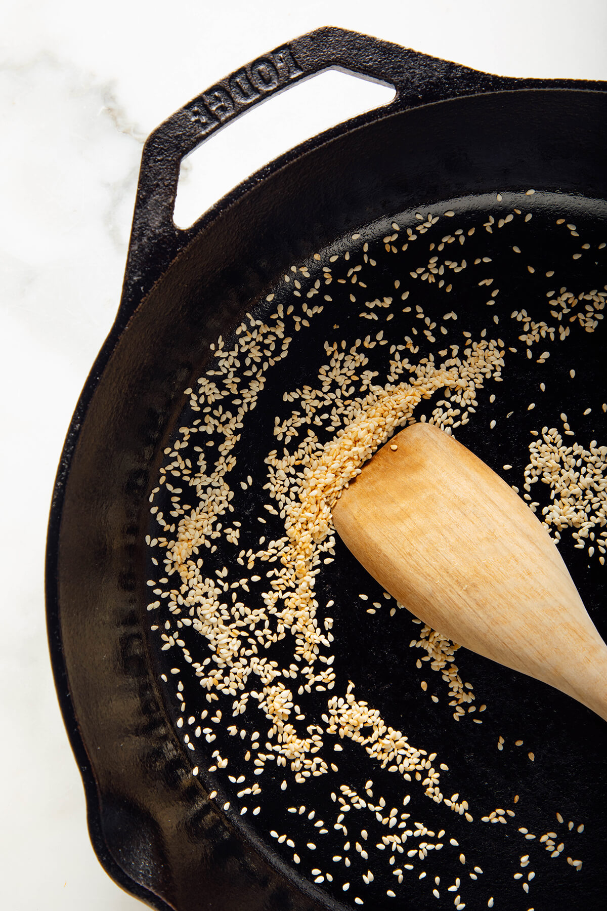 toasting sesame seeds